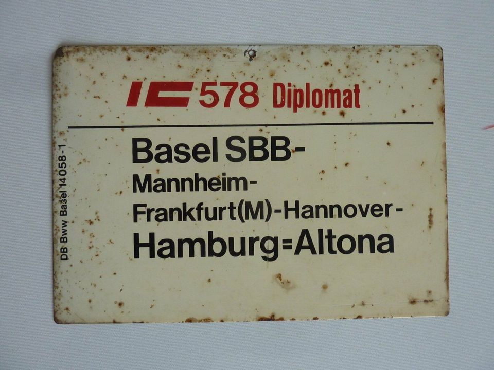 Deutsche Bundesbahn_Zuglaufschild_IC 632 Karolinger Hamburg Alton in Köln