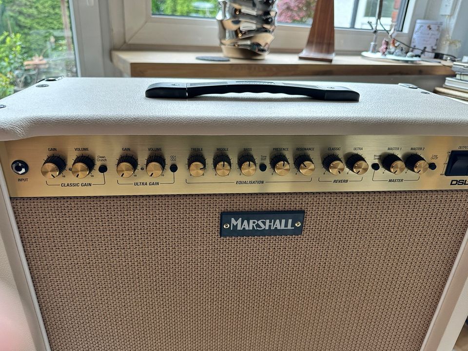 Marshall DSL40CR Cream Levant Limited Gitarrenverstärker in Recklinghausen