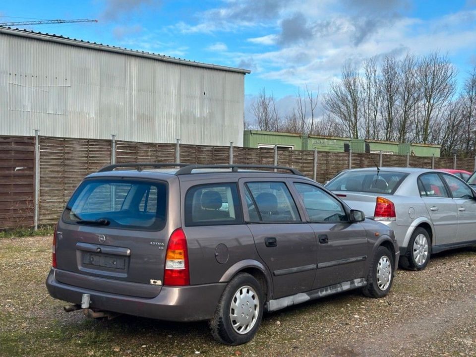 Opel Astra * AHK * TÜV BIS MÄRZ 2024 * in Jülich