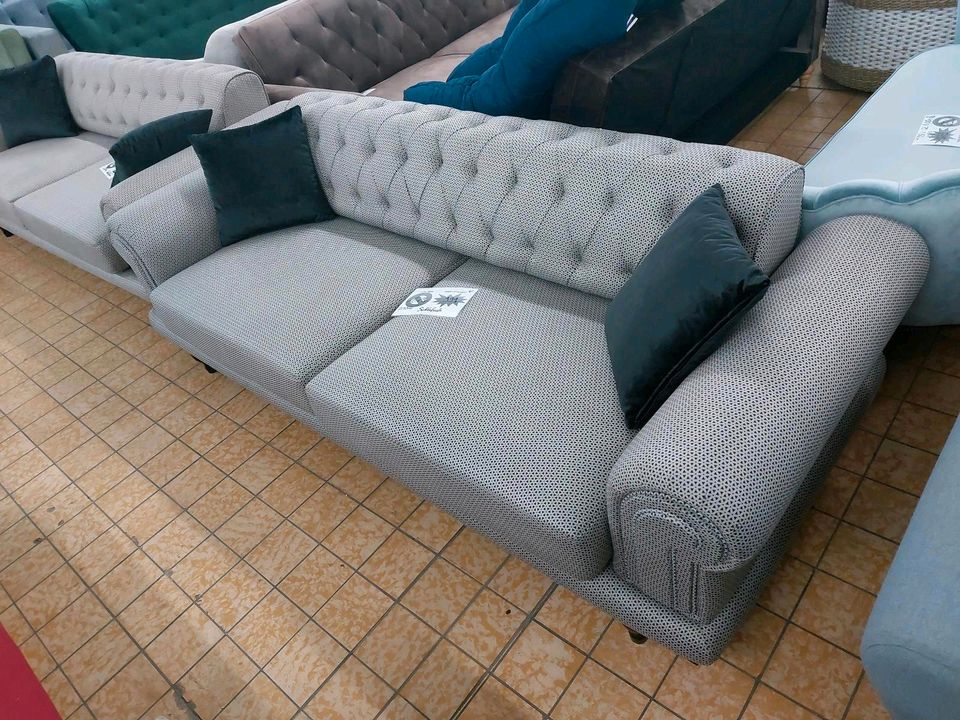 Sofa Couch Chesterfield Schlafsofa Polster Möbel UVP 1619€ in Herbstein