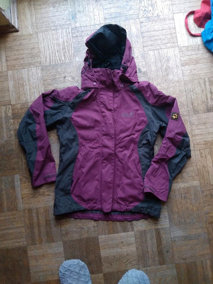 Jack Wolfskin Jacke Windjacke S Funktionsjacke in Nürnberg (Mittelfr)