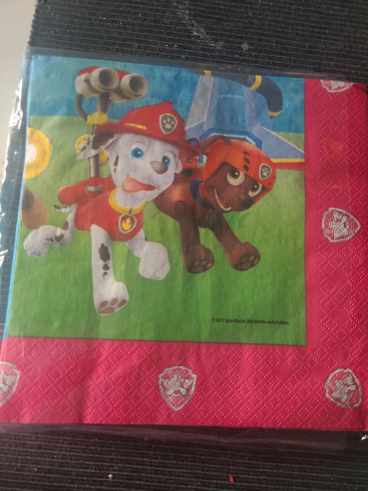 Paw Patrol Geburtstag Party Cake topper Tischdecke 2 Girlanden in Wilhelmshaven