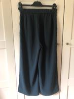 Stoffhose H&M dunkelblau Gr.36 Nordrhein-Westfalen - Mettmann Vorschau