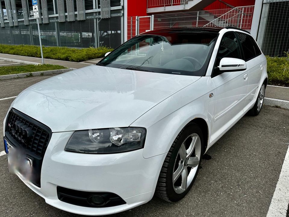 Audi A3 2.0 TFSI Sline Sportpaket Plus Pano/TÜV/ in Böblingen