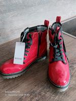 Schuhe-Mustang rot Bayern - Lichtenfels Vorschau