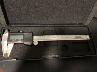 Digitaler Mess - Schieber  Winkelmesser Messwerkzeug Multimeter Berlin - Neukölln Vorschau