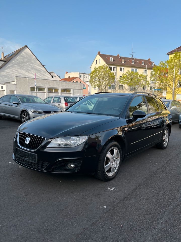 Seat Exeo Automatik 2.0 TDI / Tüv neu in Kassel