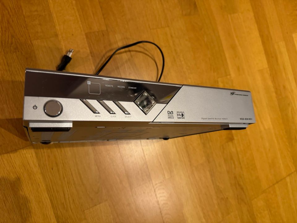 Digitaler Satelliten Receiver, Hyundai HSS -850 HCI in Bergisch Gladbach