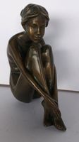 Jugendstil Bronze Figur Akt Frau Höhe 17 cm Länge 14 cm Nordrhein-Westfalen - Nideggen / Düren Vorschau