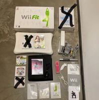 Wii Konsole mit Balance Board, 4 Spielen mit Zubehör Osnabrück - Hasbergen Vorschau