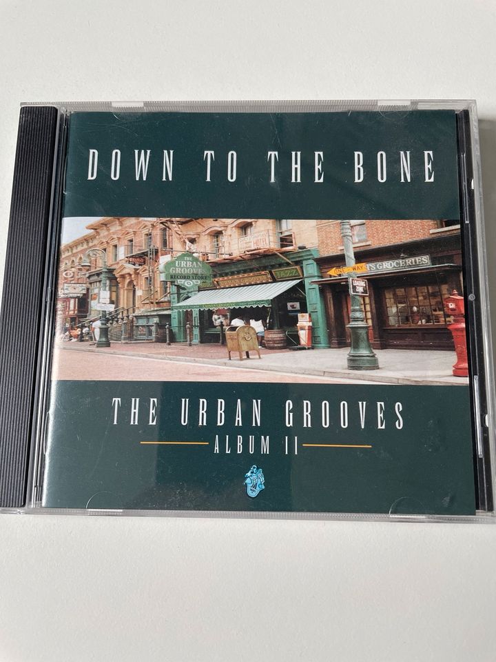 DOWN TO THE BONE - The Urban Grooves Album II - CD in Hamburg