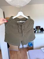 ONLY Shorts Musselin Gr. XS neu grün Sachsen - Zwoenitz Vorschau