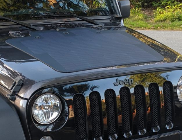 Motorhauben-Solarmodul „ORYX“ (100W), flexibel, Jeep Wrangler JK in Hann. Münden