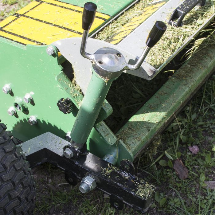 Schlegelmulcher Mulcher Quad ATV 1500 mm mit Klappe 13,5 PS Brigg in Görlitz