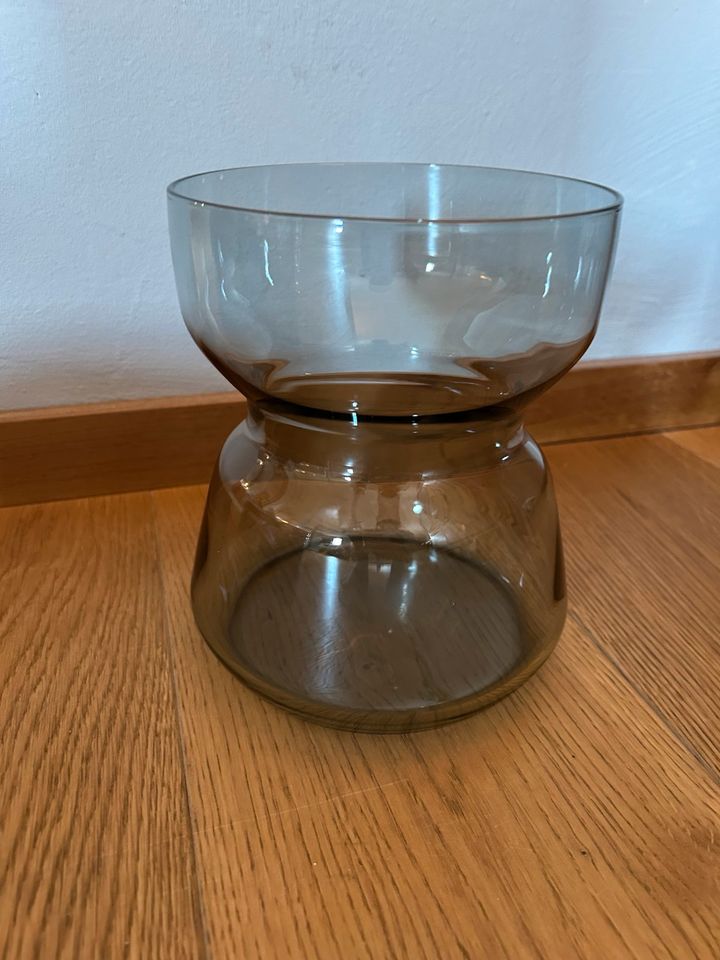 Windlicht/ Vase in grau/transparent in Mömbris