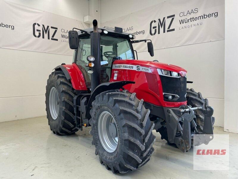 Massey Ferguson 7724 Dyna 6 Traktor in Langenau