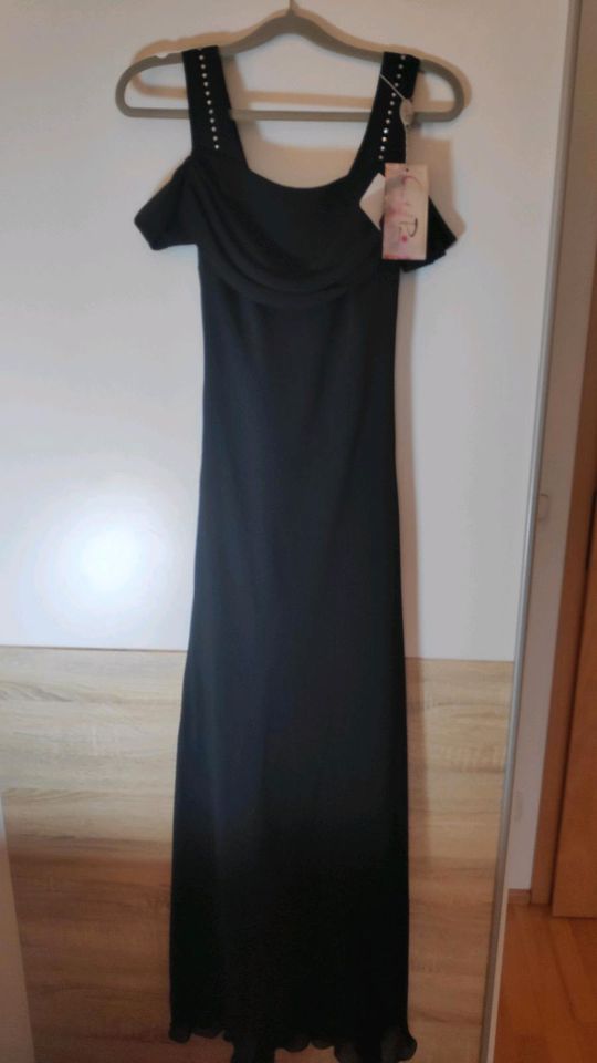 Abendkleid Ballkleid Maxikleid lang schwarz 38 neu in Gießen