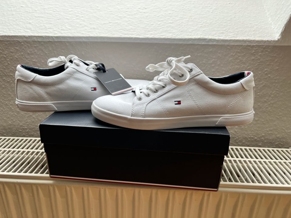 Tommy Hilfiger Sneaker Schuhe Herren 42 weiß white in Dresden