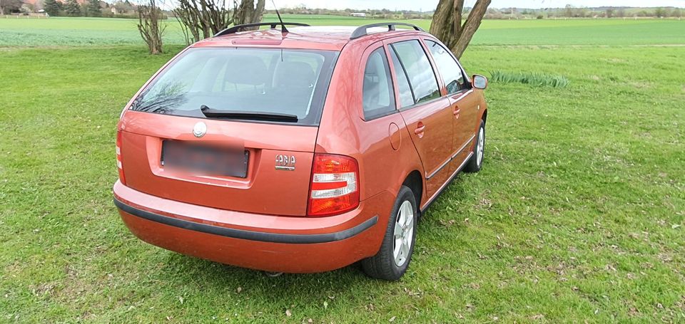 Skoda Fabia Kombi 6Y 1.4, Klima, Tempomat, Anfängerauto, TÜV Neu in Neustadt an der Orla