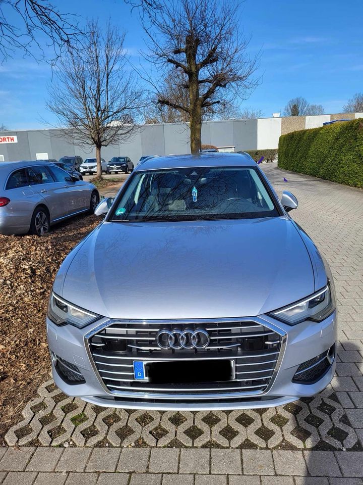 Audi A6 Stossstange Kühlergrill in Oberhausen