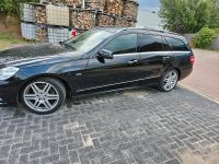 Mercedes E350 CDI Kombi 4matic Unfallkarosse mit Brief Niedersachsen - Adelheidsdorf Vorschau