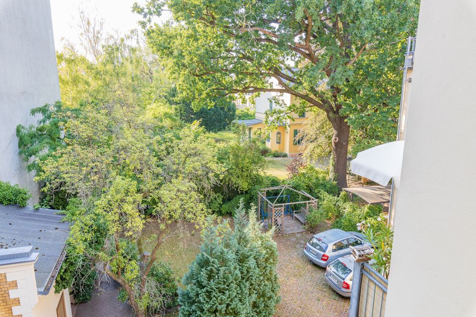 Berliner Vorstadt: Helle Dachgeschosswohung mit großer Terrasse (noch vermietet) in Potsdam