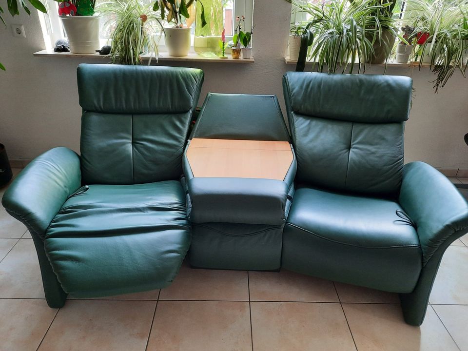Trapezsofa (Couch) von Himolla, Echtleder, 3-Sitzer, dunkelgrün in Filderstadt