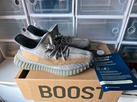 adidas yeezys 350 v2 boost Mülheim - Köln Holweide Vorschau