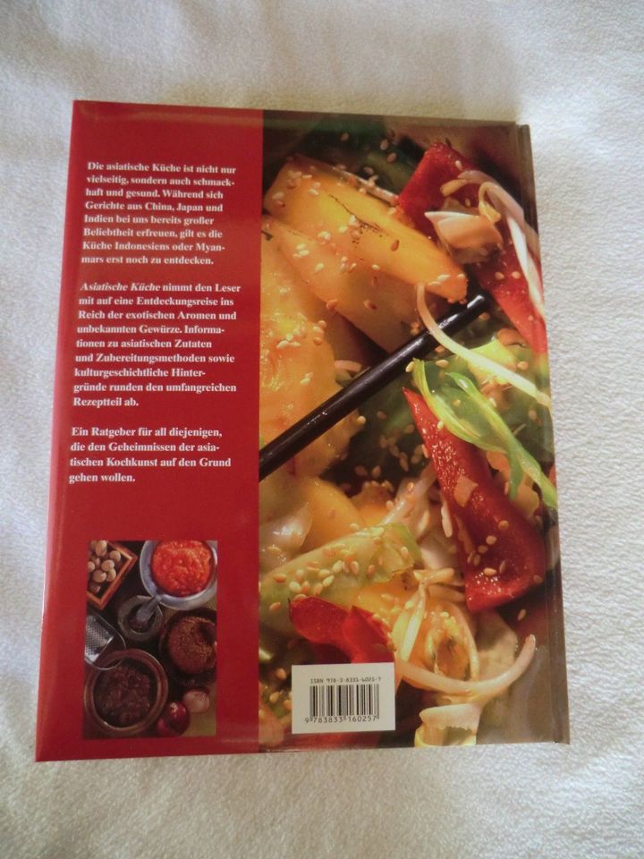 2x asiatische Kochbücher Asiatische Küche Japanisch kochen in Großmehring