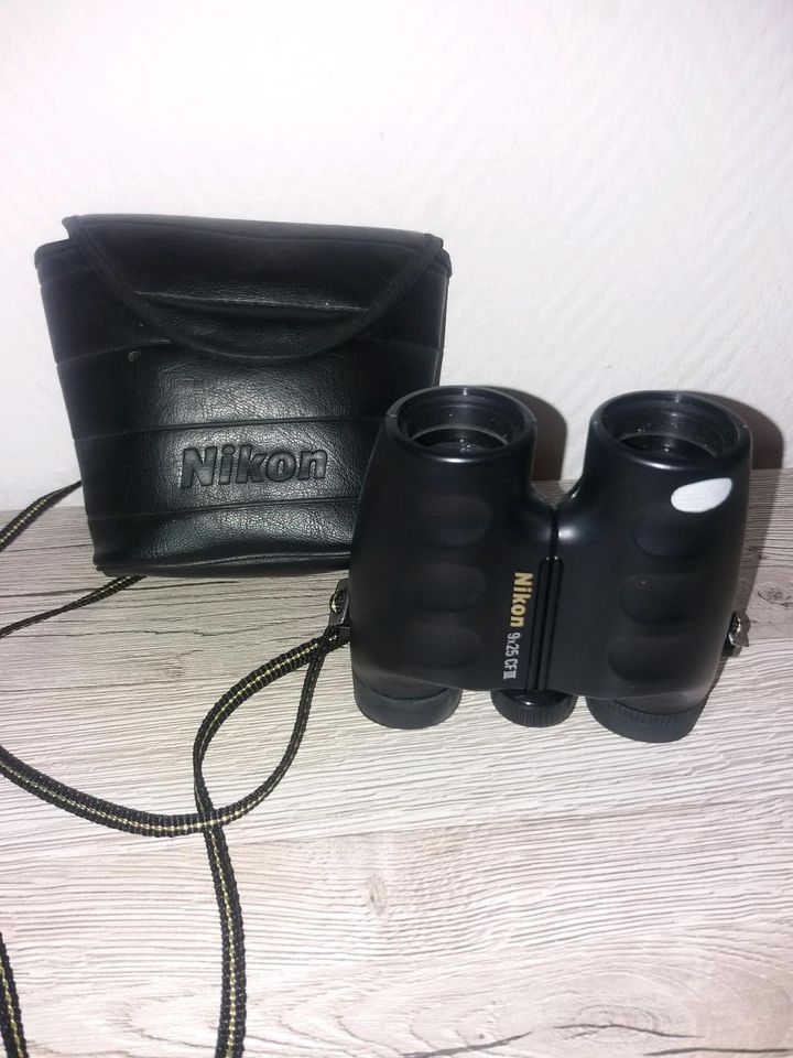 Fernglas   Nikon  9x25 CF3 in Mönchengladbach