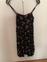 Schwarzes Sommerkleid mit Blumen Brandenburg - Teltow Vorschau