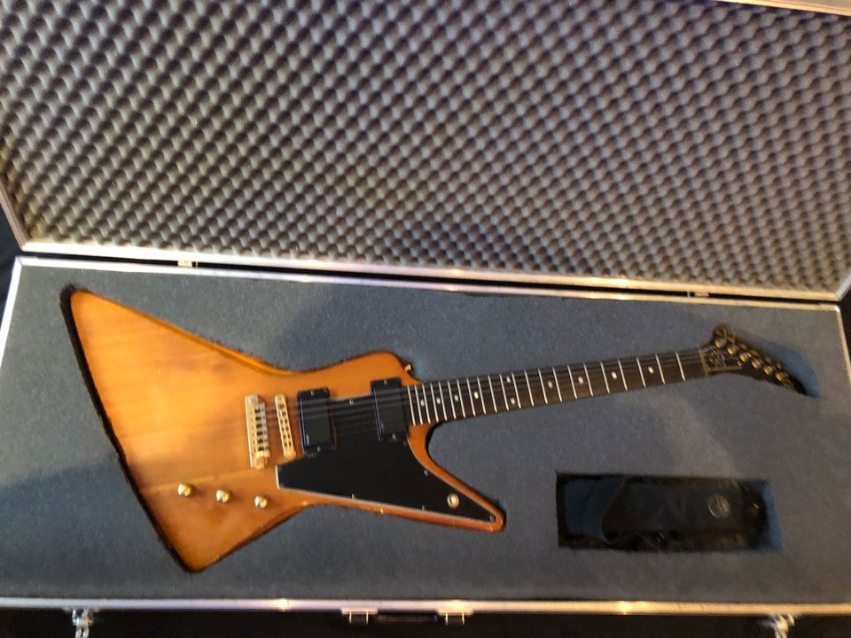 Gibson Explorer (E2) 79‘ in Schmallenberg