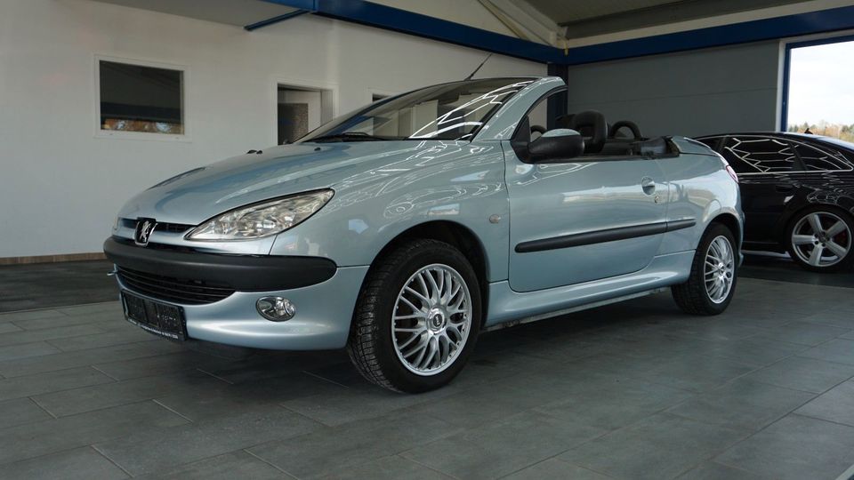 Peugeot 206 Cabriolet CC TÜV und Service NEU in Kirchham