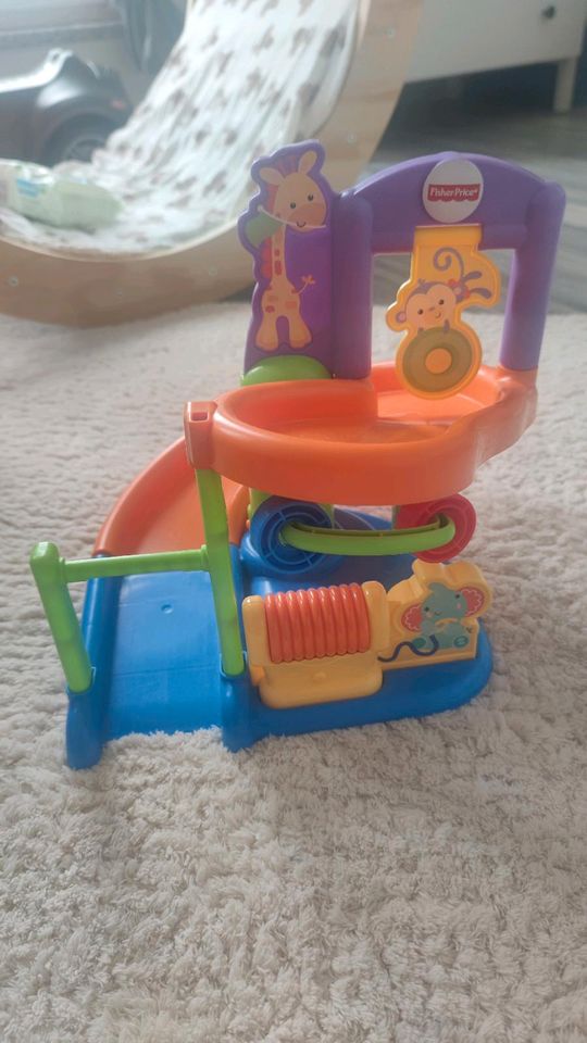 Fisher Price rutsche mit Melodien in Dortmund