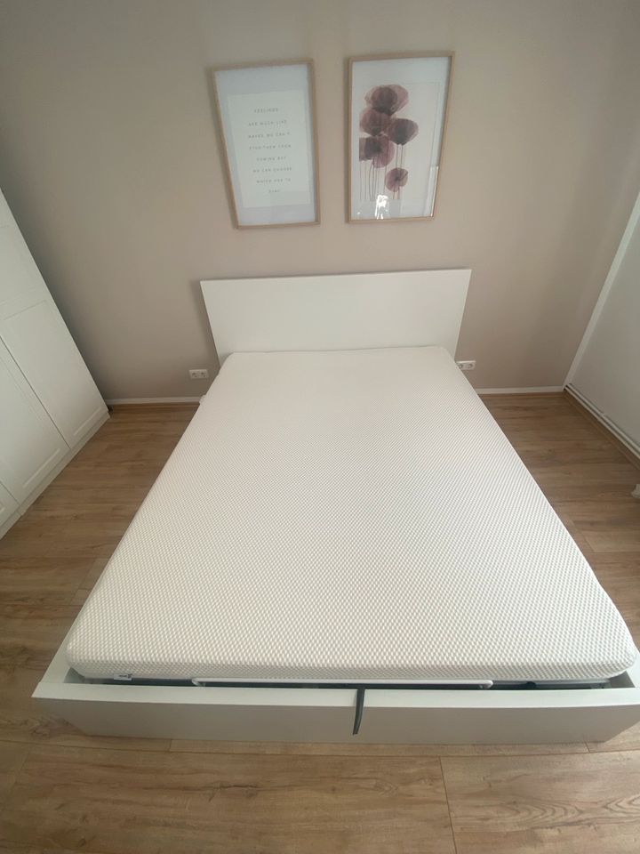 Malm Bett 160x200 mit Bettkasten und Matratze in Gelsenkirchen