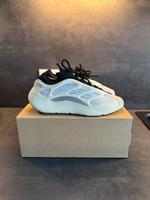 Adidas Yeezy 700 V3 Azael Gr. 45 1/3 Hessen - Fulda Vorschau