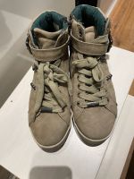 Turnschuhe  Tom Tailer zu verschenken Kr. München - Feldkirchen Vorschau