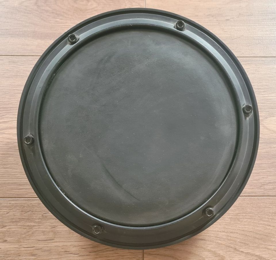 Simmons SDHB2 E-Drum mit 3 Drum-Pads und Triggern in Herbrechtingen