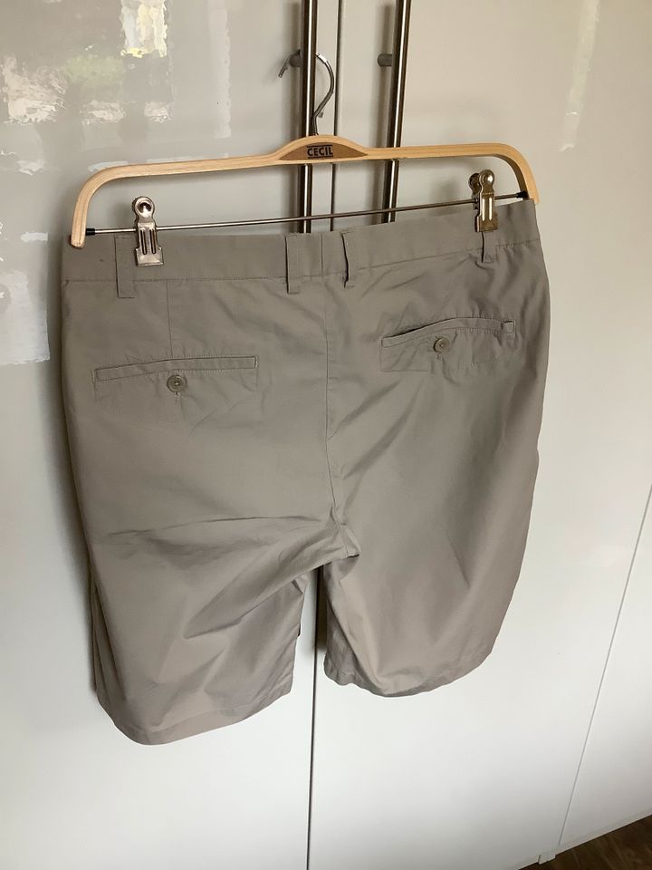 Shorts, kurze Hose von H&M Gr. 48 in Zeithain