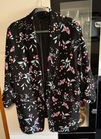 Schwarzer Blazer mit Blumen Baden-Württemberg - Leingarten Vorschau