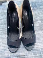 Ich verkaufe hier Armani Schuhe große 38 in original Hamburg-Mitte - Hamburg Rothenburgsort Vorschau