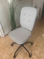 Schreibtisch Stuhl Ikea grau weiß kariert Hessen - Neu-Anspach Vorschau
