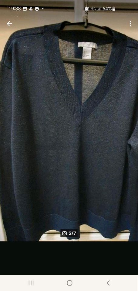 Oversized Pullover in marinenblau  mit  glitzern Effekt gr.S  H&M in Gerolstein