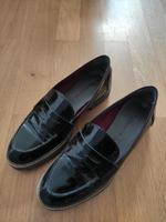 Schwarze Lack Loafer Leipzig - Sellerhausen-Stünz Vorschau