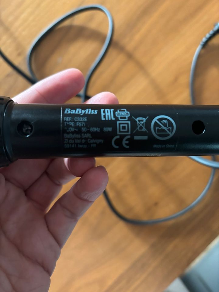 BaByliss Lockenstab 32 mm in Frankfurt am Main