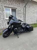 Harley Davidson Street Glide 103 Ape 2016er ABS LED Stretchkoffer Niedersachsen - Wedemark Vorschau