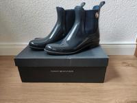 Tommy Hilfiger Gummistiefel, Gr. 38 Sachsen-Anhalt - Halle Vorschau