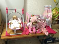 Baby annabell 2x mit Bett und Sitz und klamotten Sachsen - Limbach-Oberfrohna Vorschau