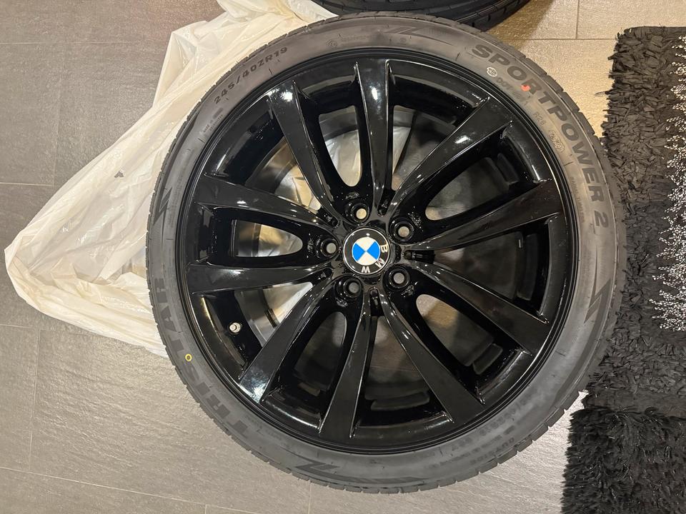 Original BMW 19 Zoll Sommerräder // 2x 245/40 R19 //2x 275/35 R19 in Spelle