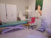 Komplette Einrichtung  für Kosmetik,Massage,  Fußpflege Nordrhein-Westfalen - Kerpen Vorschau